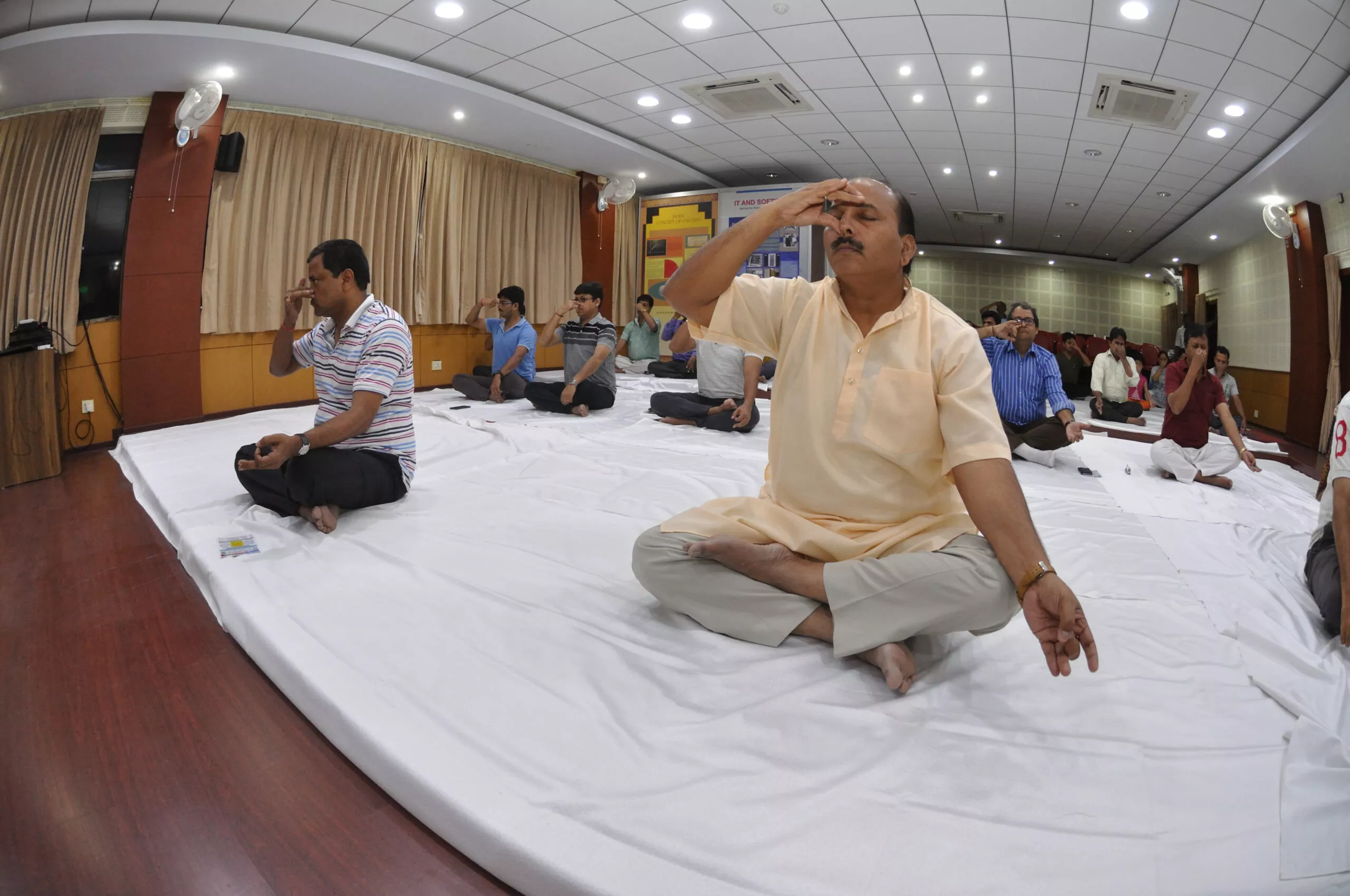 कोरोना वायरस महामारी के दौर में प्राणायाम करने से ऑक्सीजन की कमी नहीं होगी