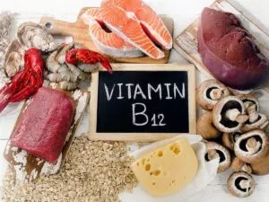 Vitamin B12 deficiency in the body in Hindi