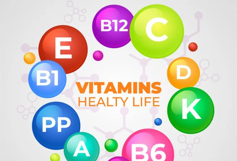 4 Vitamins for over 50 in Hindi