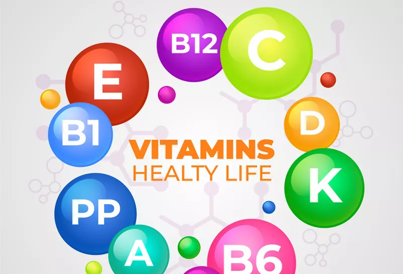 4 Vitamins for over 50 in Hindi